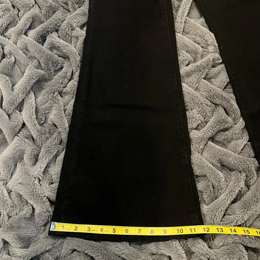 NWT 7 For All Mankind Black Flare Jeans